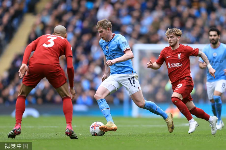 谁就更接近 谁就更接近