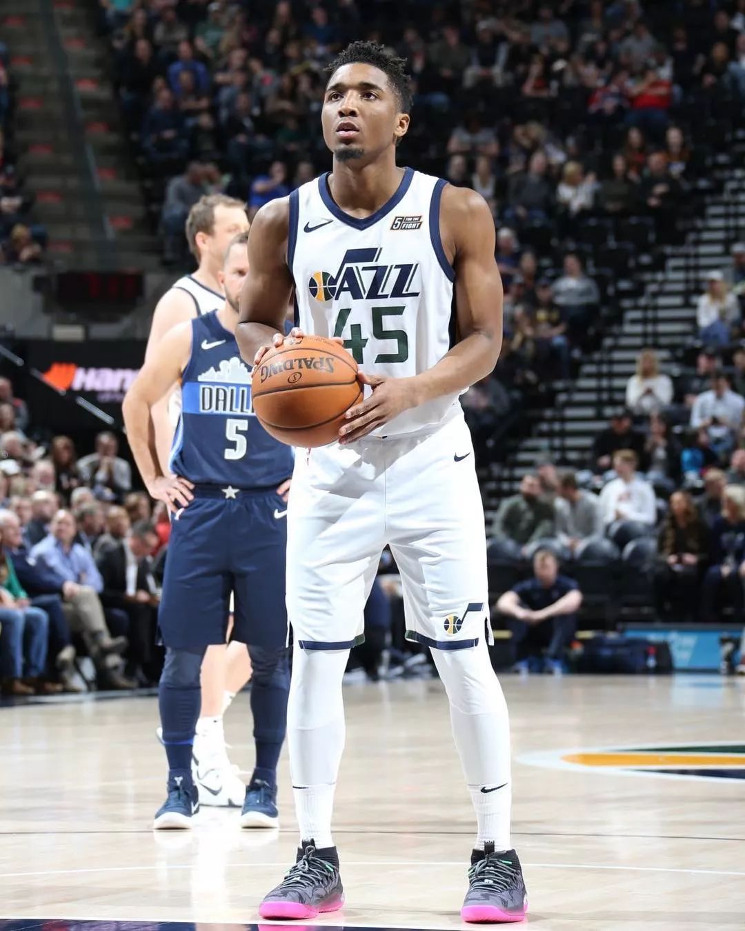 开团权几乎 开团权几乎